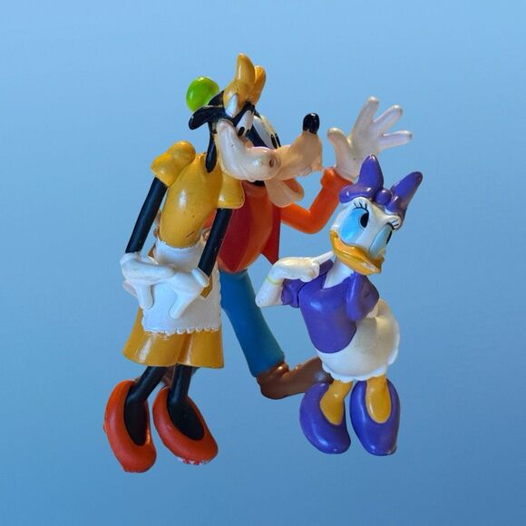 3 Disney Mickey & Friends Figures Clarabel Goofy & Daisy Duck A15 - Picture 8 of 12